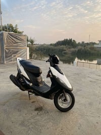 ماكس للبيع نكره سلف كل شغال بيها ب٨٠٠ مجال بسيط وبيعها مستعجل كلش ٠٧٨٤...