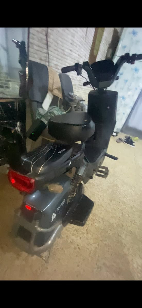 ماطور شحن للبيع 5بطاريات اصطاب دسك بصمتين سويجين لايت قوي اشاير شغاله عارضه ب 250و بي مجال للطيبين مكاني موصل قرب ايمن قرب جامع الكبير


**إذا كنت صاحب هذا الإعلان وتريد حذفه لأي سبب، رجاءا أرسل رسالة إلى الدعم الفني**