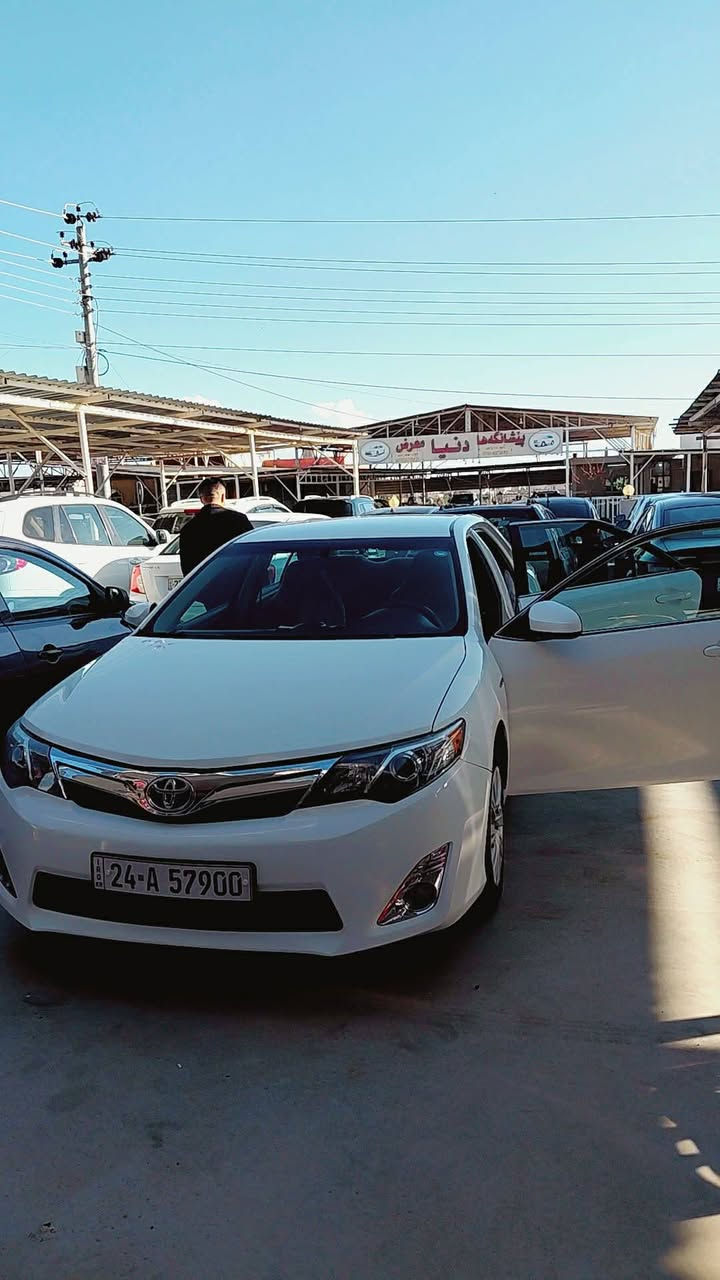 کامری مودێل 2012 ئەمریکی🇺🇸
2 بارچە سبخ 
سعر$ 130 مجال

*********** موبایل
