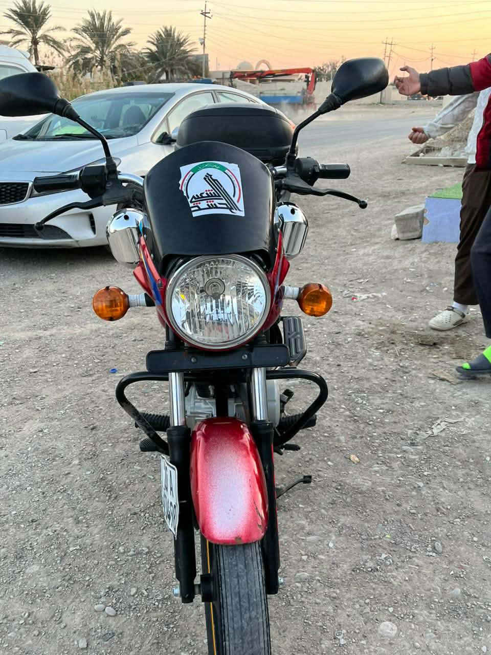 سلام عليكم اخوان بوكسر للبيع دراجه نضيفه انضف من ال صورر دراجه خير من الله مكينه كهرباءيات كولهه شغالى اي نقص مبيه امانه الله رقم نكليزي لا صرف لا دخان لا تبخيرر ال سعر مليون ٦٠٠بيهه مجال مكانهه ديالى بعقوبه قرب لمرور رقم ***********
