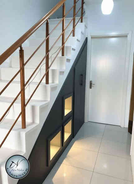 🔸 هواي مساحات نضيعها بالبيت.. مثل تحت الدرج أو   الدريسنغ رووم 
الدريسنغ رووم ينظم كل ملابسك ويخلصك من الفوضى،
وتحت الدرج نكدر نحوله لخزانة أو مكتبة تضيف جمالية وفائدة.

🔸 والمطبخ؟ هو قلب البيت.. إذا اختاريت التصميم الصح، راح يخدمك سنين ويخلي حياتك أسهل وأجمل.

✦ النتيجة؟ بيت منظم، عملي، وأنيق.. وكل ركن بيه يتحول لاستثمار حقيقي إلك ولعائلتك.
للأستفسار مراسلة الصفحة أو الاتصال على هذه الارقام
***********‪
***********‪
عنوان المعمل : اربيل /الصناعه الجنوبية /شارع ١٠٠ خلف كمرك السيارات أربيل
