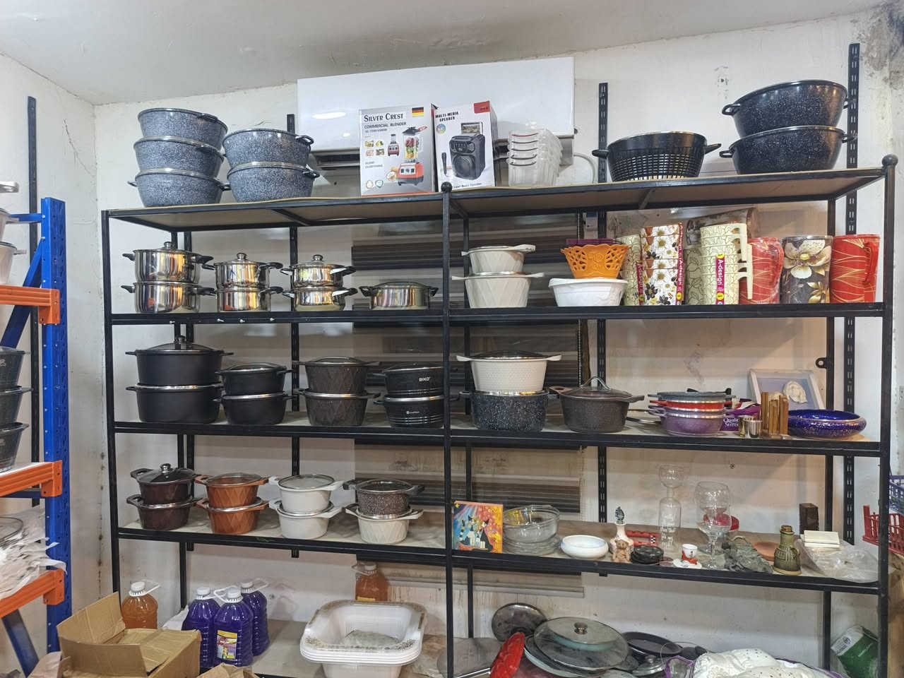 اللهم صل على محمد وال محمد بضاعة باله وجديد اهلا وسهلا بيكم العنوان شارع, 13 فرع سيد قاسم شبر  خدمة توصيل جميع أنحاء العراق بالة اوربية جديد ومستخدم 
***********
