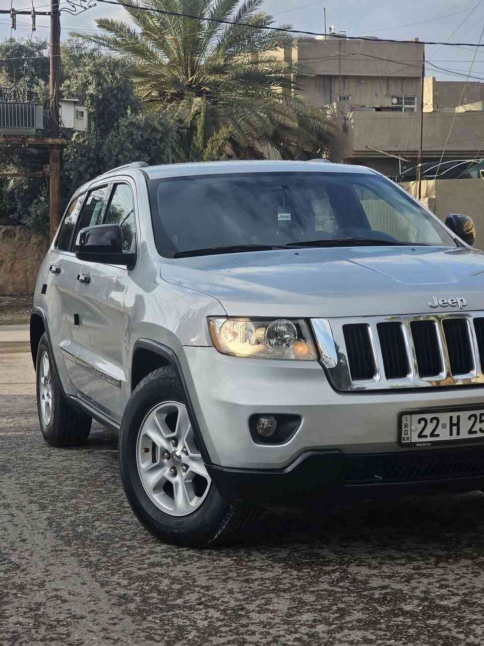 السلام عليكم 
جيب لاريدو للبيع 
موديل 2011.  السعر.   145
جيب محرك وكير شرط
تبريد شغال قطعتين  
بصمة أبواب جهتين وبصمة تشغيل 
صبغ فقط جاملغ أمامي يسار بدون داخل 
رقم وسنوية جديد وباسمي شرط التحويل 
سيارة جاهزة جاهزة للاستفسار 
***********
***********. موصل المحاربين
