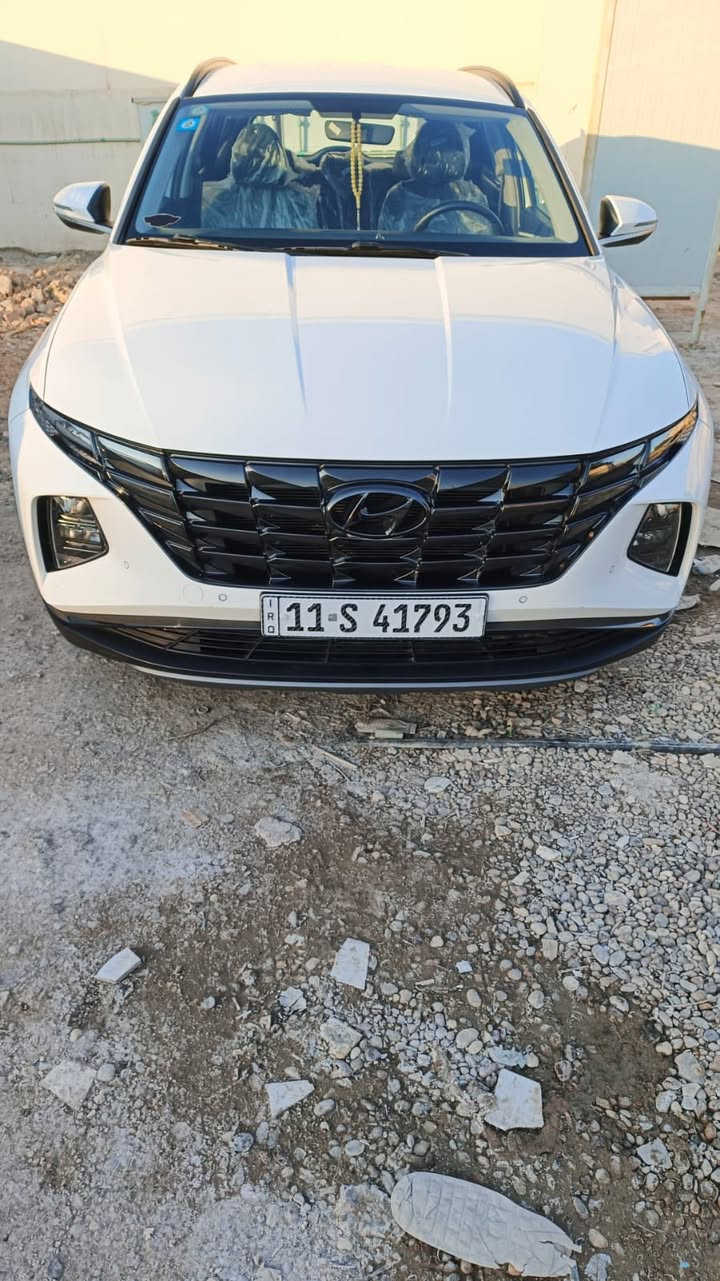 السلام عليكم
هونداي توسان 

موديل2023

وارد خليجي 

ماشية56 الف كيلو

رقم بغداد

مواصفات السيارة 

مقعدين كهرباء

شحن وايرليس

بردات خلفية 

هاندبريك دكمة

ويل كب 

بروجكتر

مرايا كهرباء

بيه تكحيل كارت بالجاملغ الخلفي اليسر على كد 4 اصابع

السعر 21 الف دولار قابل للتفاوض

عنوان السيارة 

بغداد بلديات 

للتواصل***********
