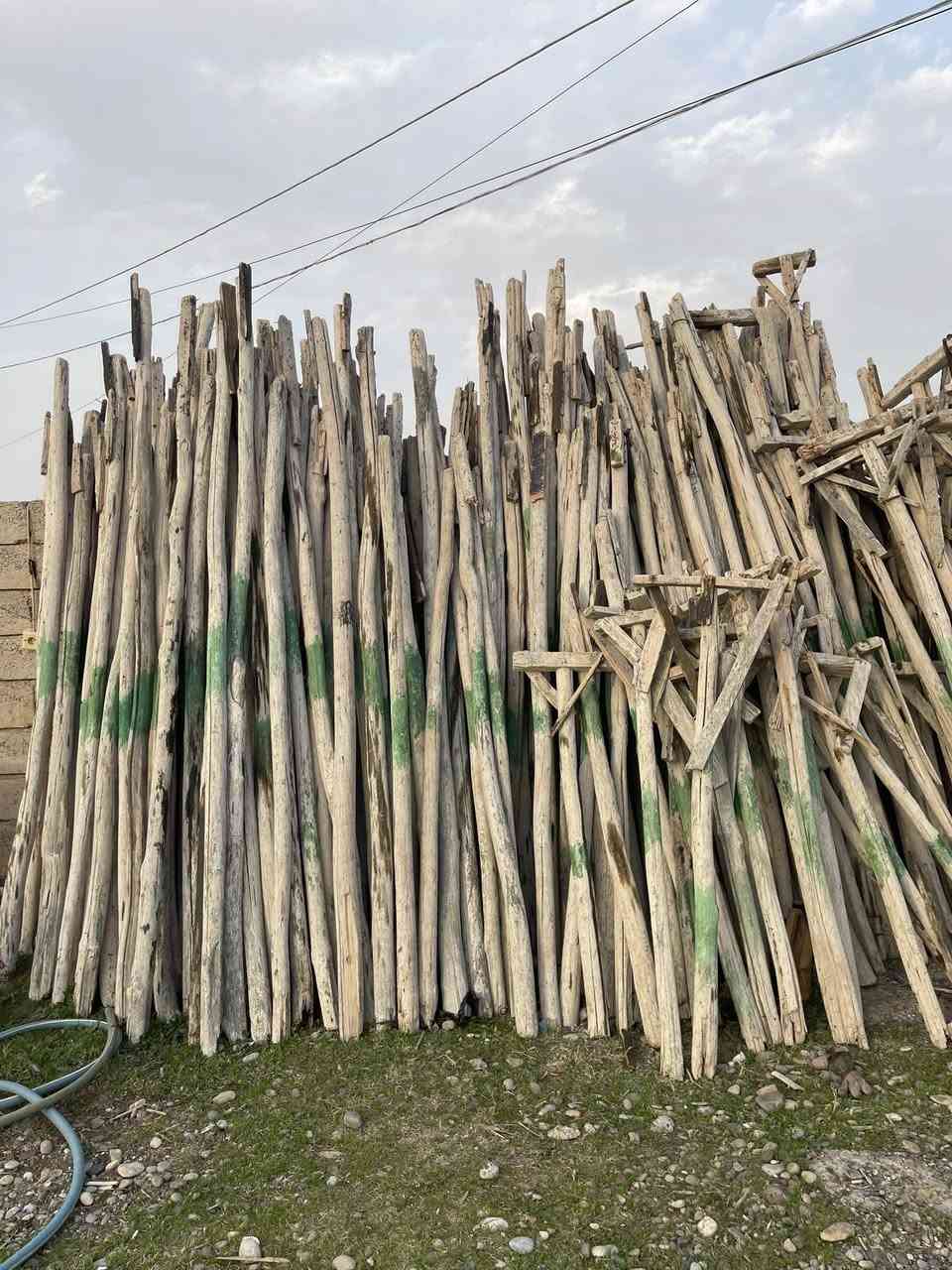 سلام عليكم دراسك الرتفاع 350 و من 220 ال 300 نضاف خوش دراسك الستفسار رقم الهاتف ***********
