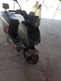 من رخصه المدير عندي دراجه شحن كراو غنيه عن التعريف مواصفات فول دراجه ج...