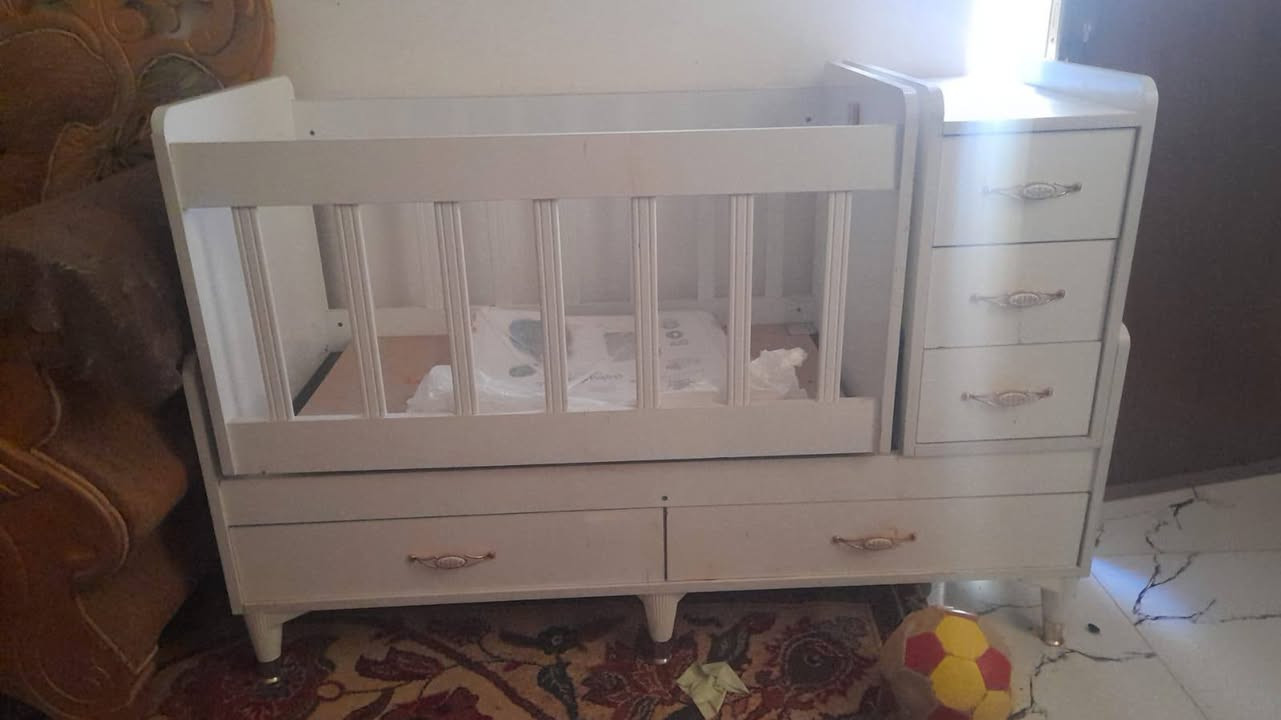 السلام عليكم كاروك للبيع من يريد يشتريه خليه يطب لي على الواتساب وكوت واسط ***********
