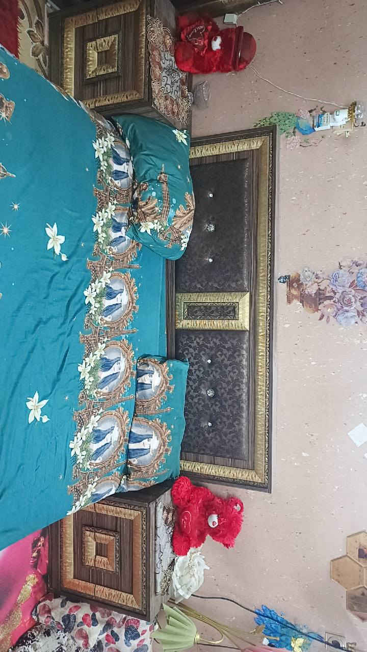 غرفه نوم للبيع السعر ٤٥٠ مكاني كركوك تسعين رقمي ***********
