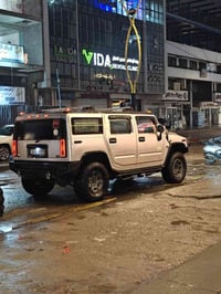 همر H2 • ٢٠٠٣ • محرك V8