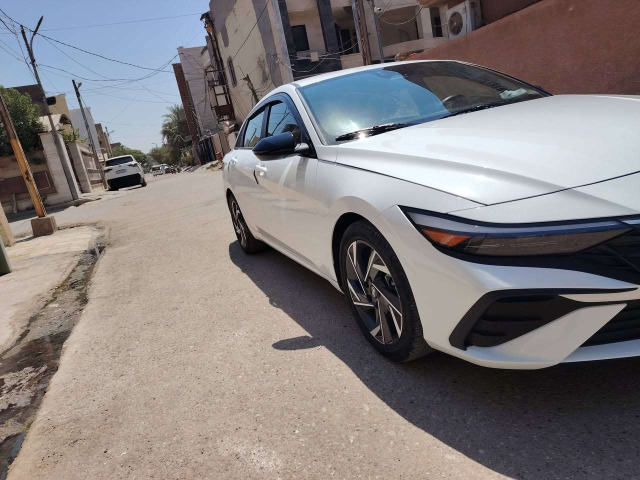 إلنترا وارد أمريكي ٢٥ ماشيه ٢٣٢٠٠
رقم ديالى شهداء ضرر جاملغ خلفي ربع بارد جهة السكن وتبديل جنطة للتواصل واتساب ***********
