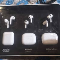 سماعات ابل • أصلي • توصيل موجود