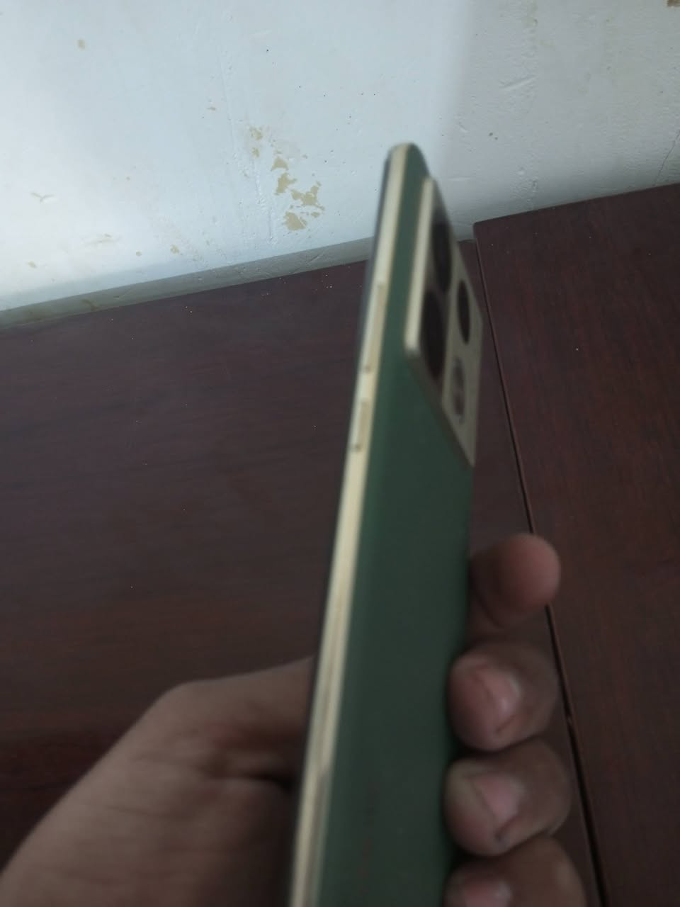 سلام عليكم حبايب مو شراي لا يعلق نوت 40 برو ذاكره 256 ممفتوح جهاز 250 قفل قفل شراي يتصل ***********
