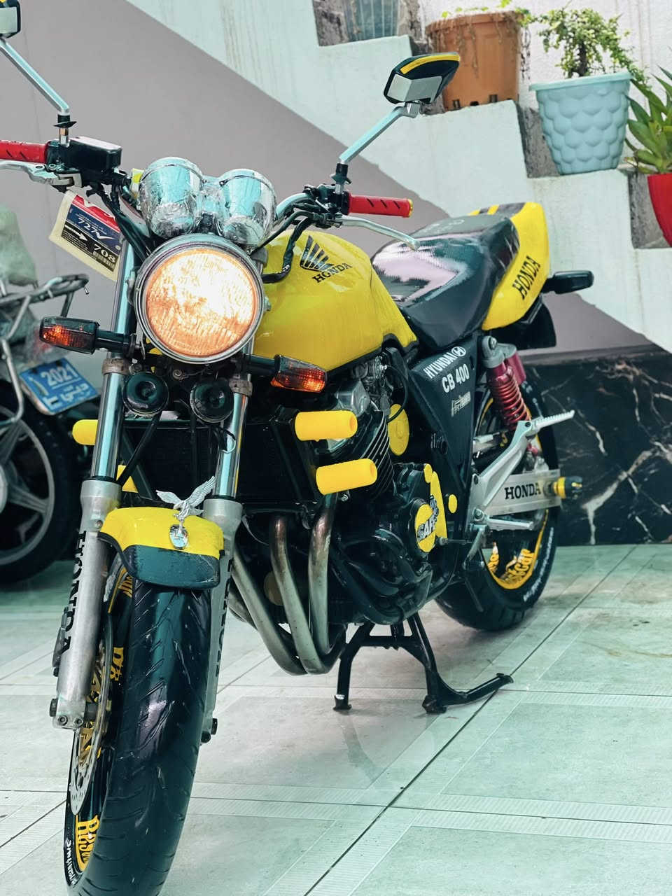 بطح CB400 محرك اسود 16 ولف
دراجة مكفولة عامة شرط مابي نقص

محرك مفتوح بس شرط اخرس

لاصرف لاًبخار اخرس مابي اي عيب شرط دك فصلات

كهربائيات كامل شغال نكرة سلف

كيجات شغال سرعة فرة كرينگ كولة شغال مابي اي نقص 

تايارات لوك بريكات بل مكان ديساكات لوك

دراجة بيلاد اسود لزگة عام اصفر جمالية ماشاالله كلش حلو احلة منل صور دراجة مكفولة كفالة عامة

سعر12 ورقة💵

رقم موبايل***********📞

عنوان کرکوک شورجە یم مطعم حمة ناصر
