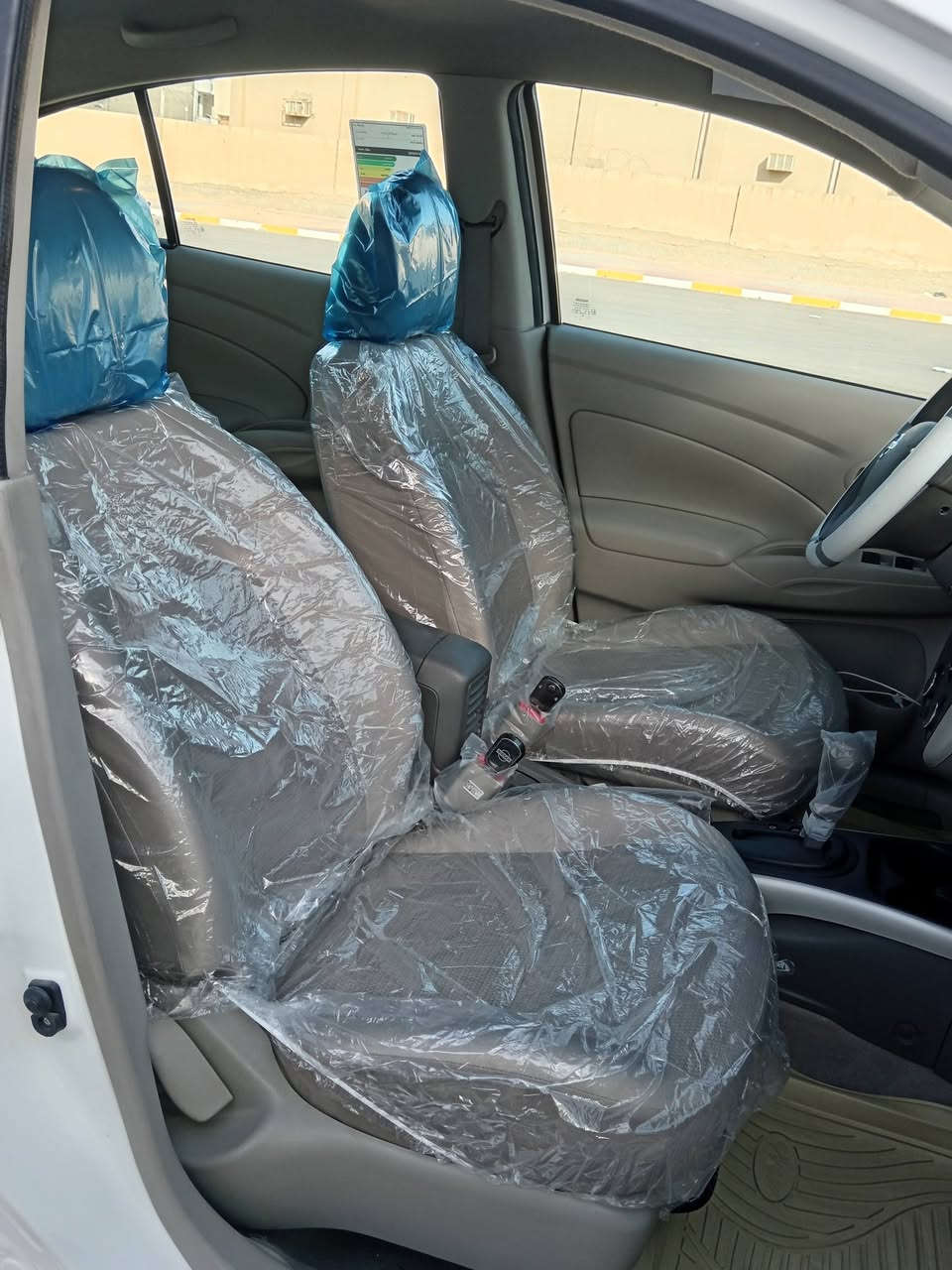 سلام عليكم
نيسان سني 2025
رقم أربيل انكليزي بسمي تحويل
مكفول كفالة عامل من كلشي
ماشيه 5 الاف
السعر 127 وبيه مجال
المكان بغداد
***********
