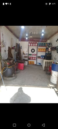 للبيع محل تبديل دهن وبناجر محل كامل رزقة خير من الله سبب البيع عندي ضر...