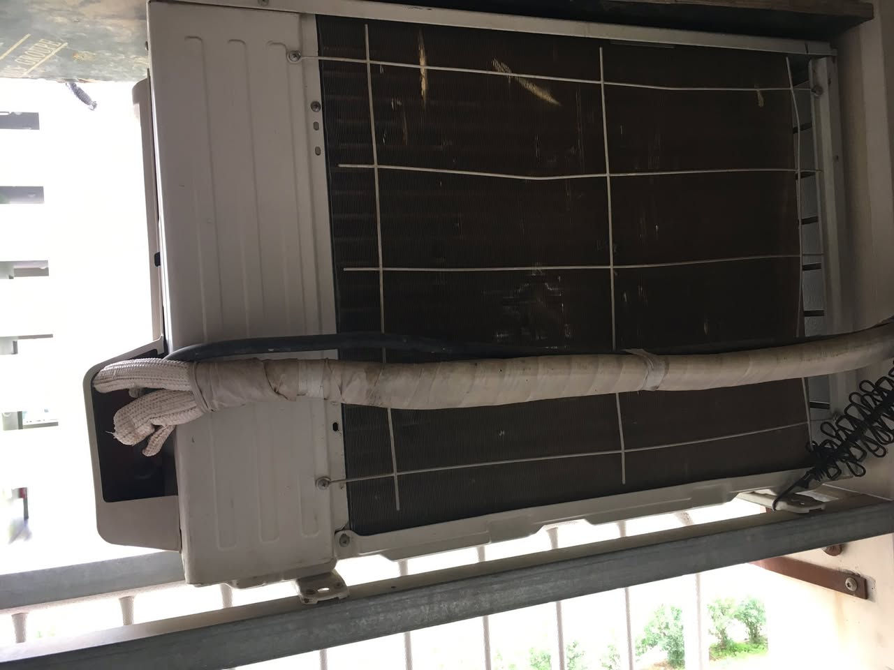 سبلت ((1)) طن تيسوت للبيع عنوان بسمايه السعر 250 الف قفل السبلت مستخدم موسم واحد
ولحد يكلي داخل تصليح وهاي السوالف شغال تدفاه وتبريد عالفحص
***********
