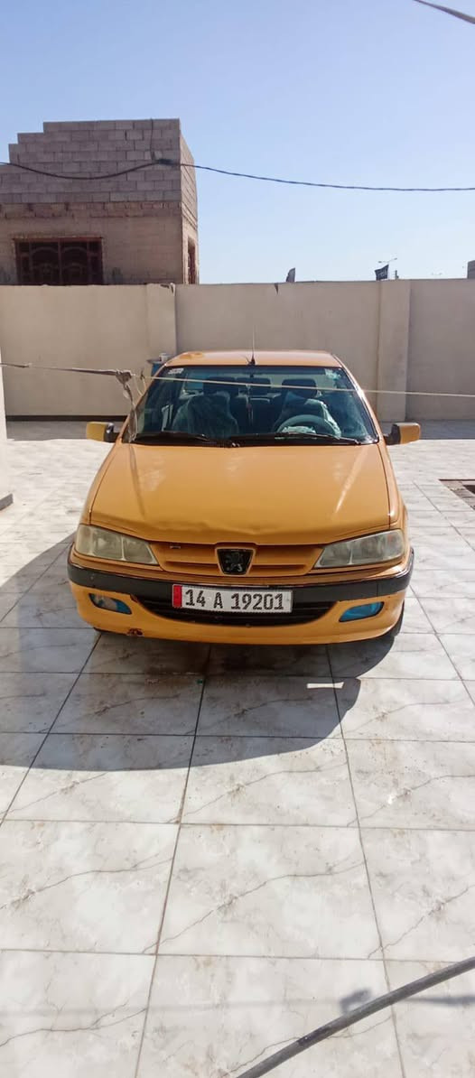 السلام عليكم سياره بيجو بارص مديل 12 كير مكينه حداده جاهزه رقم نكليزي سنويه لل30 هزه جديده دواخل جديده تبريد شغال عارضه ب30 وبيه مجال كلش بسيط ***********
