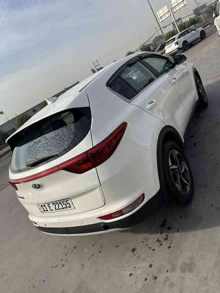 السلام عليكم 
سبورتج 2018 
رقم بغداد انكليزي 
سنويه وهزه ورقم كله جديد 
ضرر جاملغ ايمن وشبرين بلبنيد 
بدون دواخل 
سياره جديده بمعنى الكلمه 
جاهزه كير مكينه حداديه تخم تاير تبريد كله بشرط 
مكينه 2400 GDl 
ماشيه ٨٩ ميل 
السعر ١٣٨  وبيه مجال بسيط 
اي استفسار اني حاضر *********** ::::::::::::::::::::
