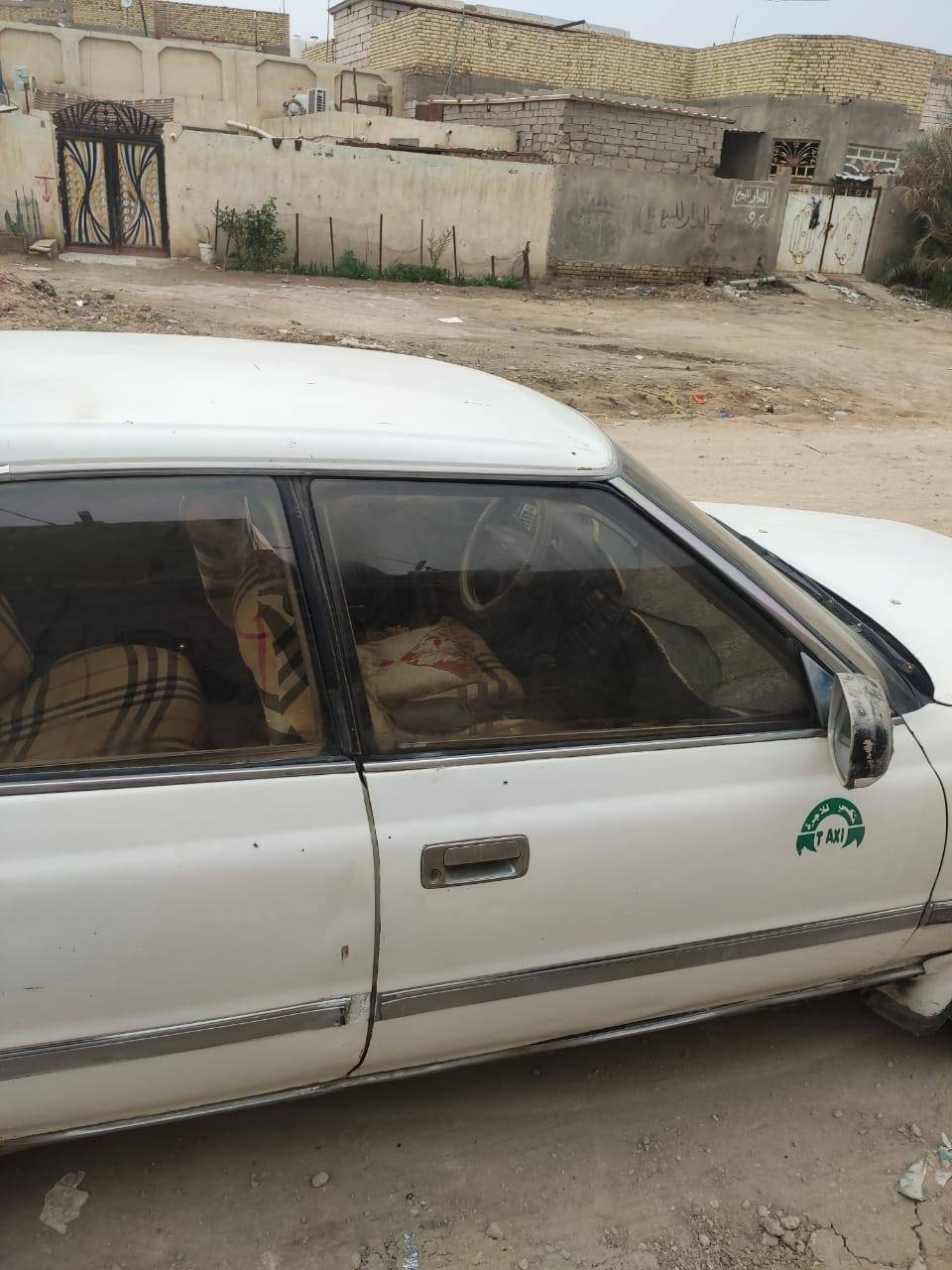 سياره لبيع شيزر مداور باي وقت مشروع وطني راعيه بلناصريه مداور بلناصريه رقمه انبار الموديل 90 السعر 25  ورقه  سوق الشيوخ  تلفون ***********  بيه واتساب
