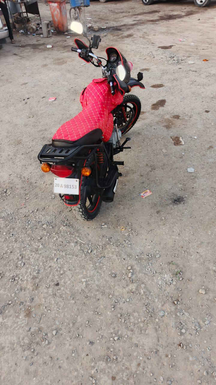 سلام عليكم 

رقم  وسنويه ديالى بسمي

بوكسر 23 شهر 12  يعني عل 24
الدراجه فول للخير 
ماشيه 19
عندي الهه غراض الي ياخذهه انطيهن اله
الدراجه بعد احله من الصور بهواي
محتاج فلوس ومستعجل علبيع

***********

السعر2،250  2مليون  و  250 الف  ووووو

بيهه مجال  الكل طيب وعلى راسي
.
.
.
.# الجميع
