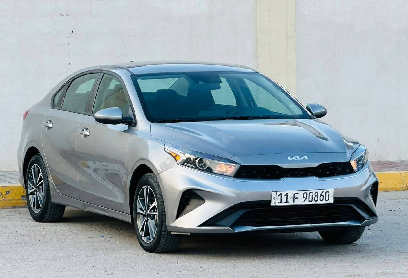 السلام عليكم كيا فورتي موديل 2024  رقم بغداد حره تحويل مباشر مواصفات نص  محرك 2000دوش  المرغوب لون سلفر ماشيه 31 سياره جديده بمعنى الكلمه مكفوله كفاله عامه من الصبغ  والشخط  العنوان بغداد  لمعرفة السعر  وباقي التفاصيل  الاتصال على الرقم 
***********
