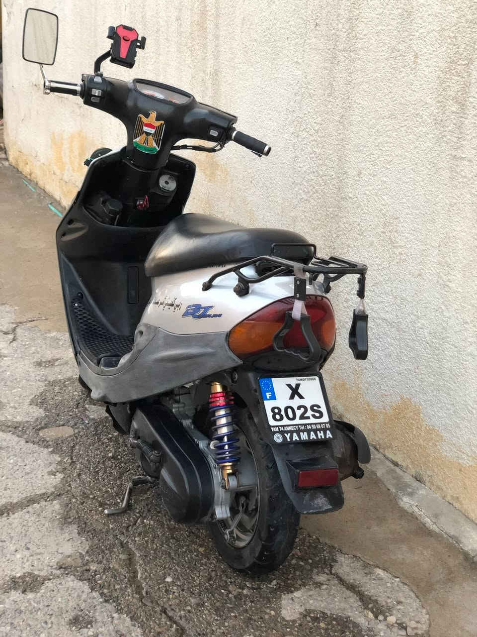 متاح بيجي 9 زروف
دراجه كاملا ربع متصرف عليها 
تايرات انضاف 
كلجات جدد 
سلف شغال 
قبغ هندر فقط مفتوح 
مكان موصل جانب الايسر حي الزهراء
السعر 450 وبي مجال


**إذا كنت صاحب هذا الإعلان وتريد حذفه لأي سبب، رجاءا أرسل رسالة إلى الدعم الفني**
