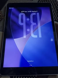 آيباد ٩ ٦٤ • بدون خدوش • ويا كارتون