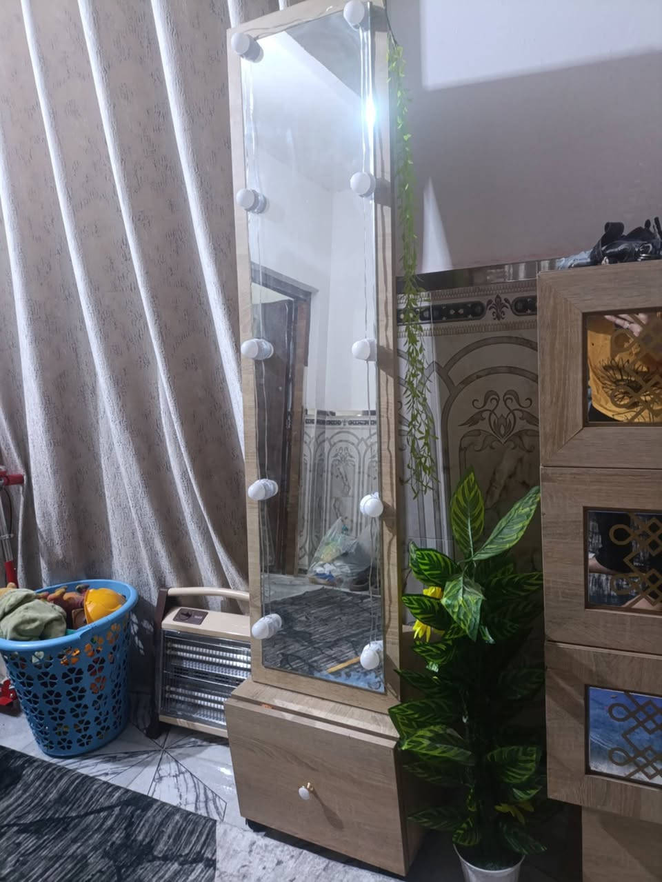 غرفه تركي 7قطع نظيفه  // 700وبيه مجال الشراي يتفضل خاااص


**إذا كنت صاحب هذا الإعلان وتريد حذفه لأي سبب، رجاءا أرسل رسالة إلى الدعم الفني**