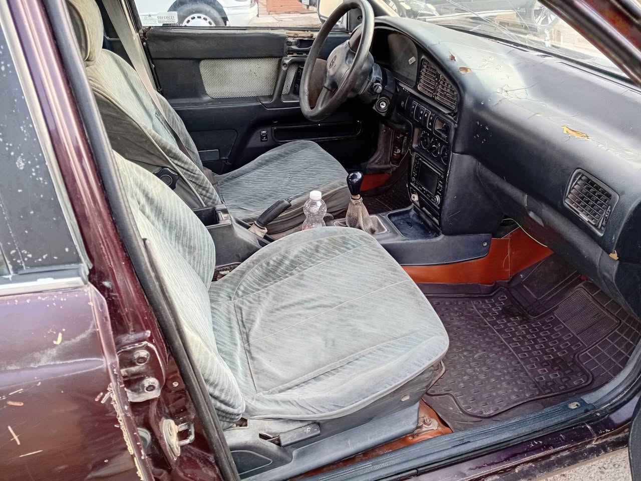 السلام عليكم النترا موديل 94 دمعه رقم ديالي تحويل مباشر مكينه وكير مكفولات كير عادي صدر جديد تخم تاير دواخل حلوه كشر جراد بيها تريد تصبغ تريد تعوفها هيج،والله حلوه سياره سعرها 25 وبيها مجال اللشراي ***********
