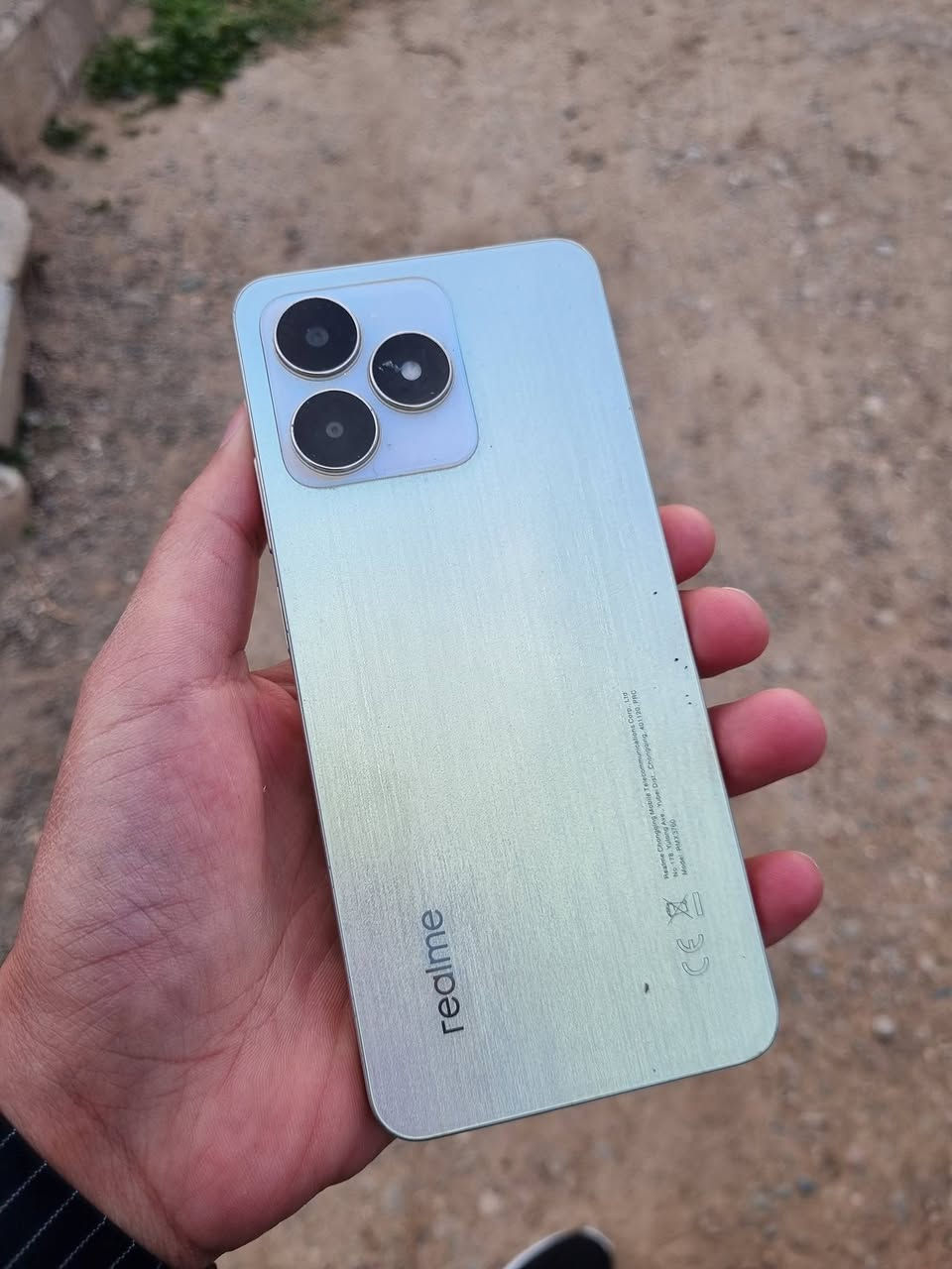 #للبيع ريلمي سي ٥٣
ذاكره ١٢٨ رام٦ نظافه فول وياه شاحنه السعر ١٢٥
☎️***********
