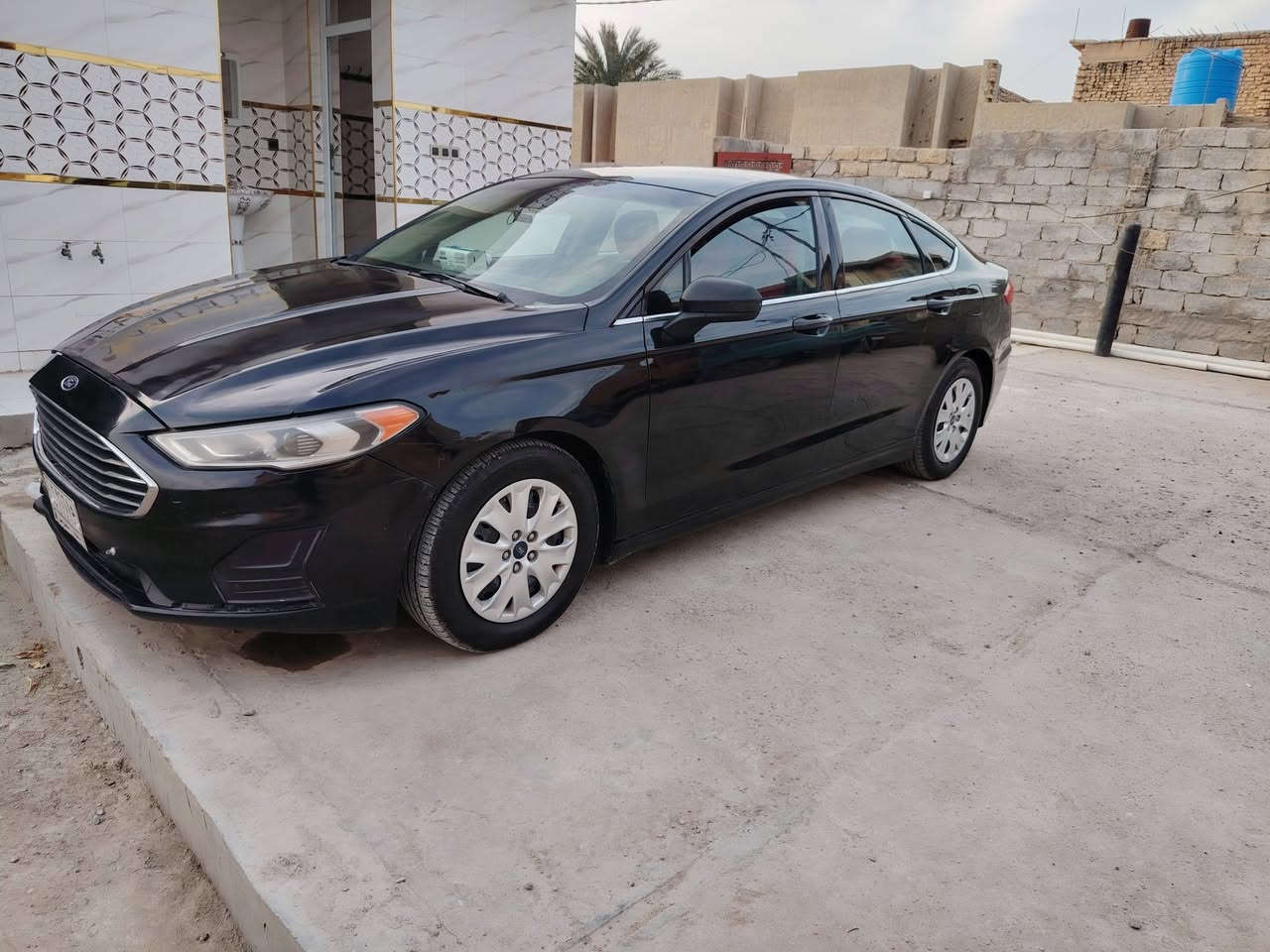 سلام عليكم للبيع فورد فيوجن موديل 19 رقم بغداد تبريد تدفئه تخم تاير محرك وكير كفاله السياره بدون دواخل بيها صبغ 
قطع بنيد مبدل بلادي وجاملغ وبيها بالباب شويه صبغ محرك ٢٥٠٠ مرغوب تنفس طبيعي مراوس هم يرهم السعر ١٠٢  مكان السياره فلوجه ***********
