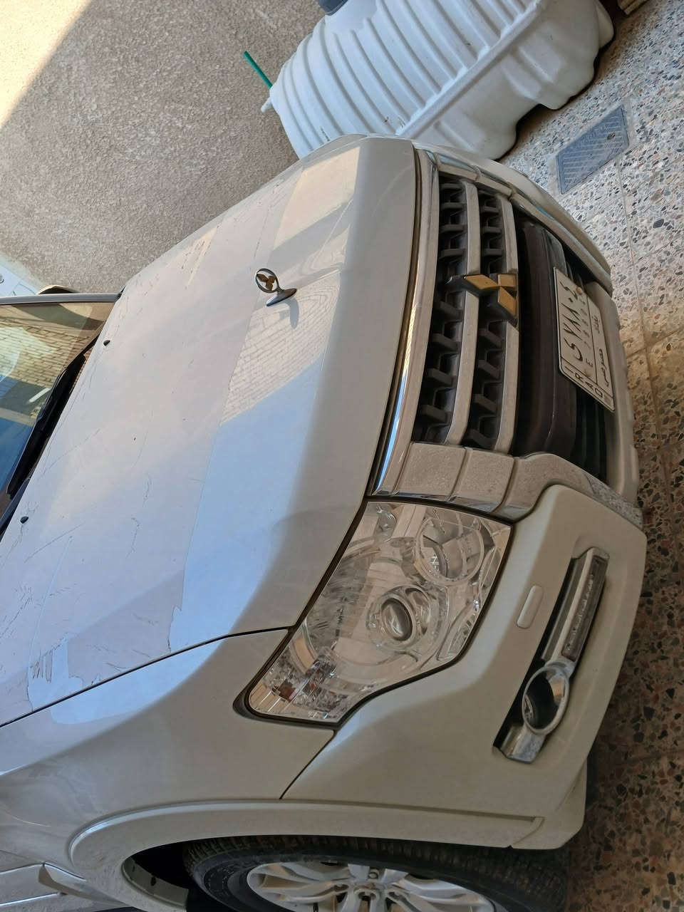 باجيرو 2020 حبتور فول مواصفات بعدهه زيرو ماشيه ١٢ الف مكفوله كفاله عامه مكينه 3800 رقم بغداد باسمي السعر 290 رقم الهاتف ***********
