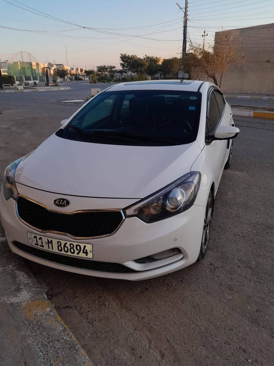 للبيع سيراتو موديل ١٥ خليجي وارد ايراني واحد ع واحد فول الفول بصمه فتحة كشنات جلد وخزن ميموري حتى ثلاجة بيها مواصفات بعد اهوايه اتعب اذا اذكرها معروفه الفول بالمواصفات مكفوله ونظيفه رقم بغداد مشروع وطني شرط التحويل وين متريد السعر ١٢٨ وبيها مجال مكاني تكريت الشراي يتصل ويدلل ***********
