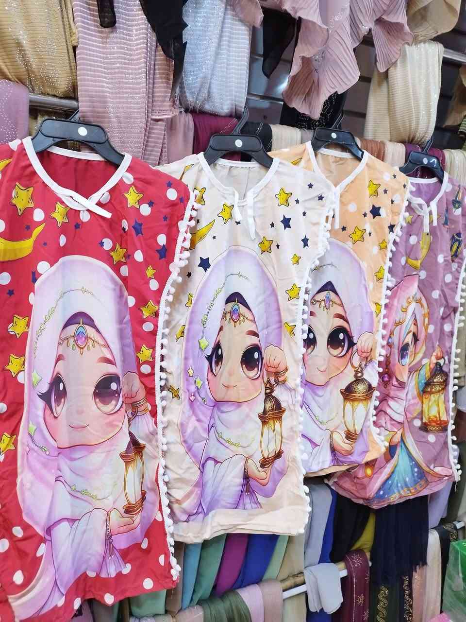 دشداشة بناتي قياس 4 سنه الى 10 سنه سعر مناسب جدا جمله فقط سعر الدرزن 26 الف للطلب ***********
