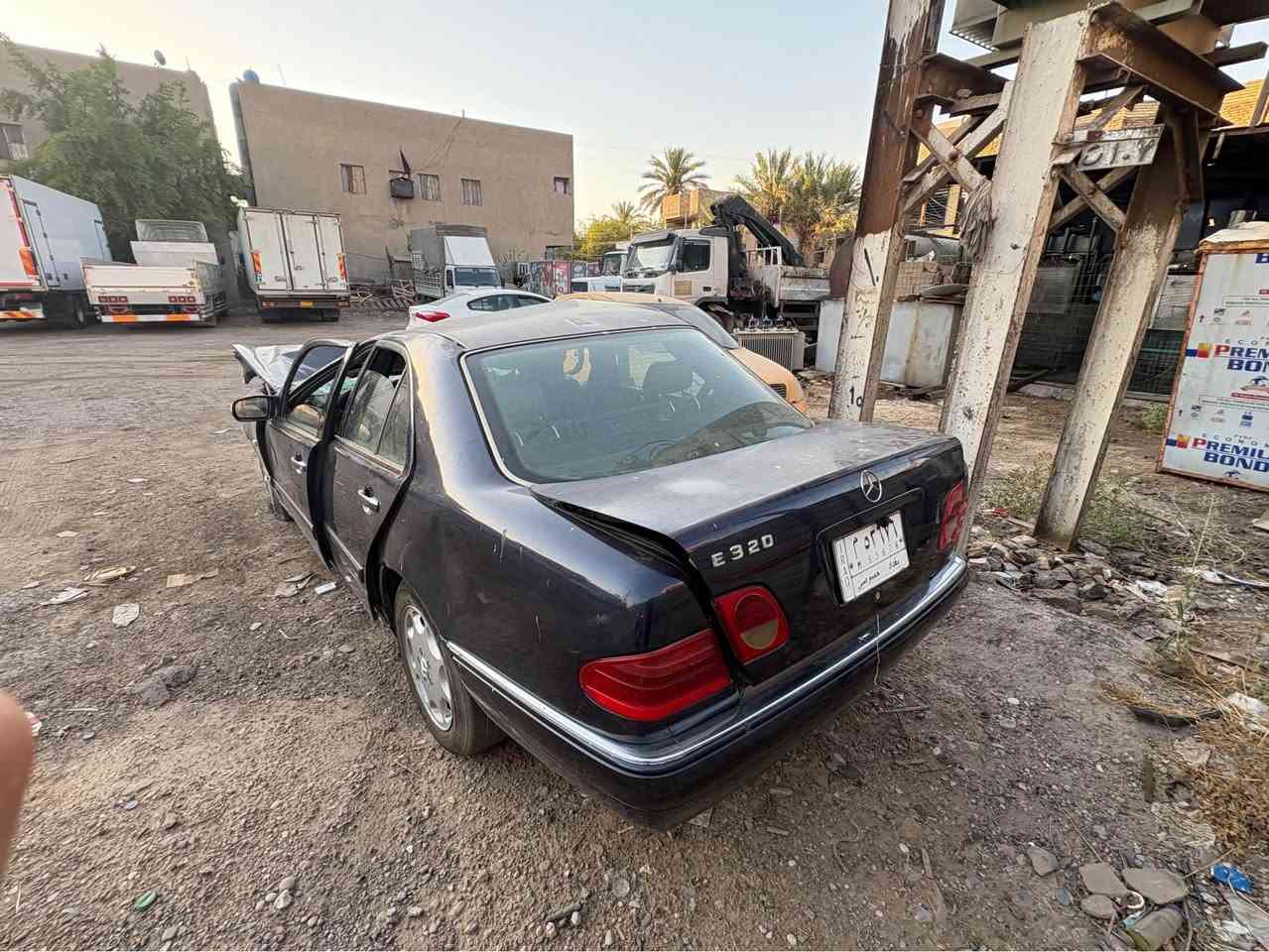 سلام عليكم الله يجفيكم الشر السياره صارلنه بيها حادث و عارضيها للبيع موديل ١٩٩٧ مكينه خراطيم ٦ سلندر مارسيدس ام عيون مكانها بغداد جميله 
***********
موحود بي واتساب و السعر قيموا بالي يرضي الله بغداد, العراق
