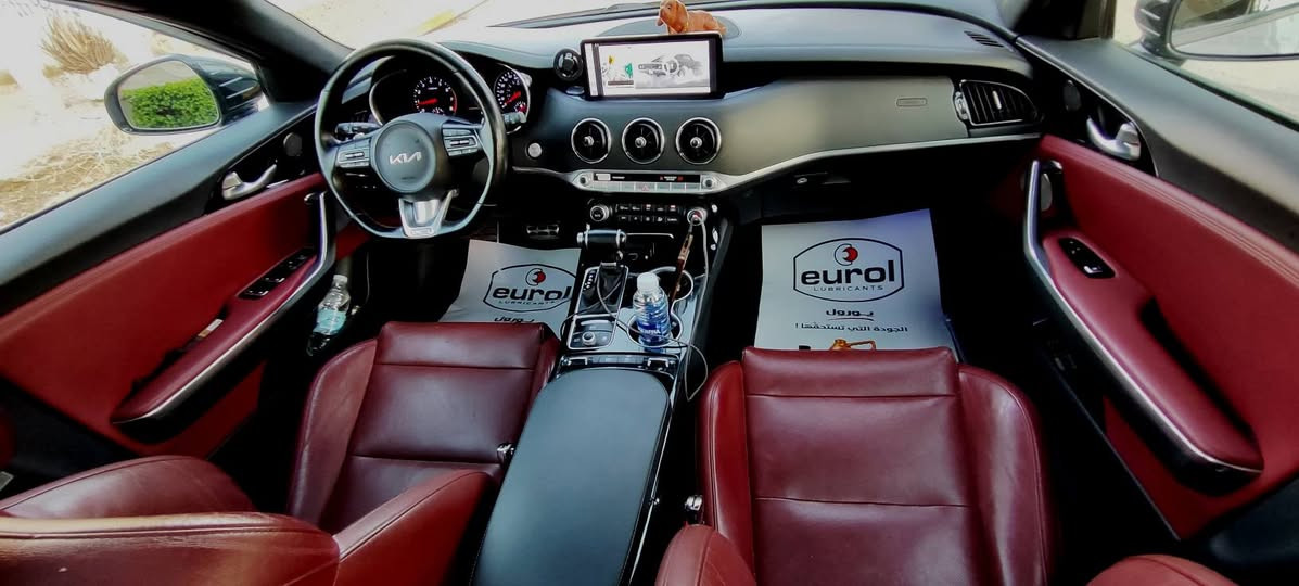 #كيا #ستنكر موديل 2022 رقم بغداد حره 
فول فول مواصفات بصمة بارنوما فتحة سقف 
محرك 4 سلندر 2500 تيربو جارجر تويل 

حادث جاملغ ايمن باب سايق شويه فوك الباب ايرباك دركه فقط راجع وكاله
بدون دواخل حادث خفيف
المواصفات
لون سمنتي سموك
 كيا ستينكر موديل 2022  GT LINE 
 محرك 4 سلندر 2500 تيربو جارجر تويل 
 عداد المسافة37
 نظام صوت harman.kardon  سماعه12
لايتات زينون عالي واطئ اصل مع كشافات ليد  ٤عدسه ليد دعاميه ترحيب
 بصمة للابواب مع بصمة تشغيل وتشغيل عن بعد اناره ترحيب
اشارات بالمرايا الجانبية مع حساسات الاجتياز الجانبي 
 حساسات خلفية اصل مع كاميرا دوارة 
ويل كب حجم 18مع طقم تاير بحالة ممتازة جدا
 رادار امامي وتوقف تلقائي 
 مرايا جانبية شفط كهرباء هيتر مع كفرات كربون فايبر
 سقف المركبة بانوراما 
صالنصة خلفية رياضية باربعة فتحات 
 غرفة السيارة جلد اصل  
 شاشة دشبول كبيرة لمجموعة من الايعازات 
 تحكم كهربائي متكامل الايعازات لمقاعد المقدمة 
 حساسات الانحراف عن المسار في الطرق المفتوحة 
ستيرن رياضي حرف D مع شفتات ستيرن 
تحكم ستيرن متكامل الايعازات مع تحكم الرادار 
رادار امامي تفاعلي وتحكم كامل من الستيرن 
 وضعيات للقيادة عدد 5 
منافذ USB,AUX مع شاحن موبايل وايرلس 
مقاعد السائق والراكب رياضي
كراسي تبريد تدفئه
ستيرن هيتر
داخل كنتارة
لحية اصلي اماميه
مرايه وسطيه اوتو
تبريد خلفي منفصل
اوتو هولد 
اتو ستارت
لايت اوتو ذكي عند القيادة
بريك بصمه
اوتوستارت
حساس مطر
حساس لايت
سياره اي نقص مابيهه من جميع نواحي دخول جديد
للاستفسار 
سعر 188ورقه
 (***********)
مكان بغداد
عامريه
