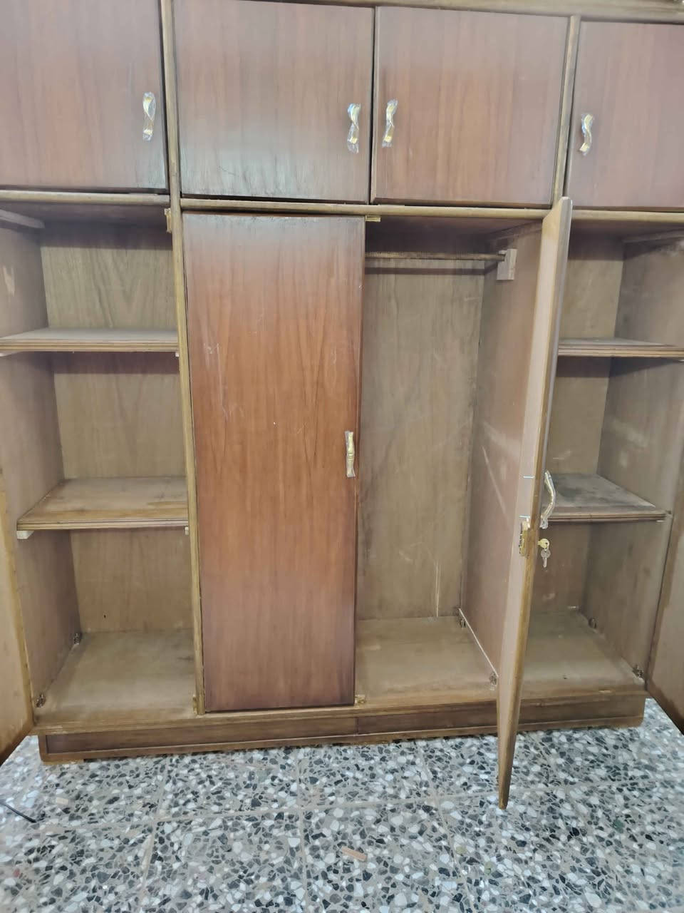 كنتور عراقي صاج 4 بوب ملحق صاج الاولي قفالته جدد يدات جدد العنوان البياع الرساله الثانيه السعر 200 بغداد, العراق


**إذا كنت صاحب هذا الإعلان وتريد حذفه لأي سبب، رجاءا أرسل رسالة إلى الدعم الفني**