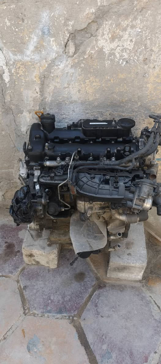 مكينة كيا سورنتو وتنشد على الاستاريا،  نقصها فقط كازكيت باقي كله جاهز المكينه شقاله شرط الفحص
شراي اتصل سعر  مناسب  
📞:***********
المكان بصرة الزبير
مكينة كيا سورنتو وتنشد على الاستاريا،  نقصها فقط كازكيت باقي كله جاهز المكينه شقاله شرط الفحص
