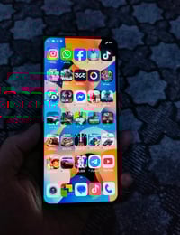 بوكو اف 2 برو 5G ذاكره 128 عشوائيه 11 6+5 معالج سناب دراغون 865 بلس 5G...