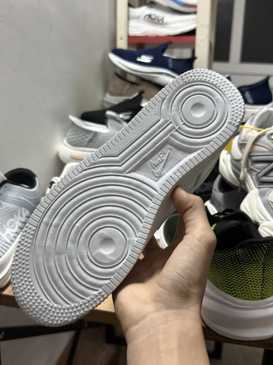 نایک ئایەر فۆرس ماستەر کوالێتی
قیاس ٤٢ 
یەک دانە بەردەستە پەلە بکەن 
تەنیا و تەنیا ٢٥ هەزار گەیاندن فری


**إذا كنت صاحب هذا الإعلان وتريد حذفه لأي سبب، رجاءا أرسل رسالة إلى الدعم الفني**