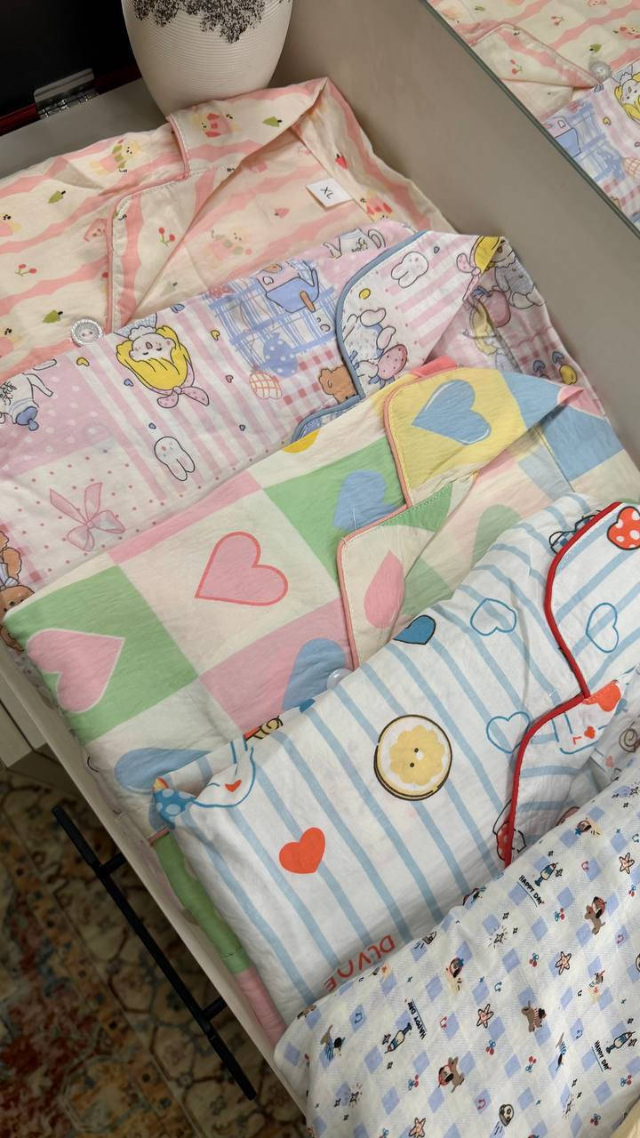 بجامة كريشه خامة اصليه قطن ‼️
قياسات مكس (M-L-XL-XXL)
الدرزن يجي مشكل نقشات وقياسات ضمن المعروض بالصور 🔥
سعر الدرزن ٨٥

تكرار كميه محدوده 

https://t.me/wdstoree2


**إذا كنت صاحب هذا الإعلان وتريد حذفه لأي سبب، رجاءا أرسل رسالة إلى الدعم الفني**