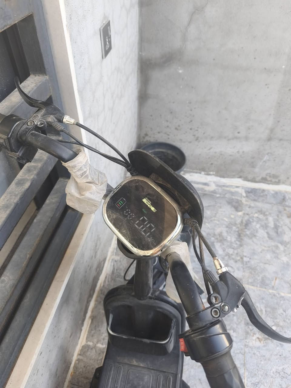 بايسكل شحن للبيع اربع بطاريات
***********
