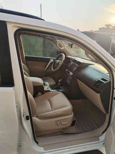 السلام عليكم برادو مدنايت شركة ساز 2021 هزه سنويه جديده باسمي فول مواصفات مكفوله عنوان بغداد #السيديه *********** السعر 46500
