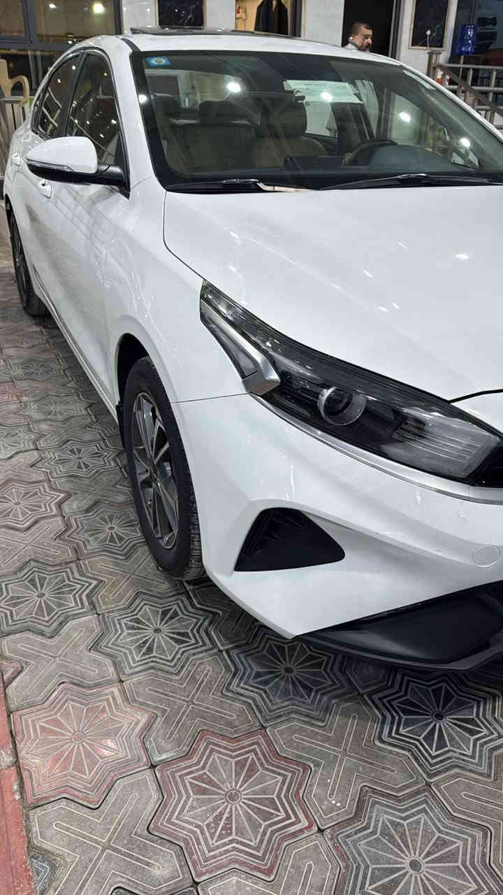 سيراتو 24 مكينه 2000 فول رقم بغداد باسمي ماشيه 64 مكفوله 

مكاني نجف 

السعر 190

***********
