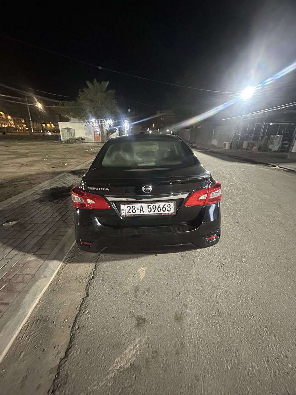 نيسان سنترا 2018سياره انضف من الصور وكله مكفول گير مكينه فقط حادثه ب مريكا جاملغ وشوي بل بنيد الجاملغ الخلفي مصبوغ حگ صبعين السعر ١١٠ وبيه مجال قليل الشراي يتصل *********** السياره بسمي
