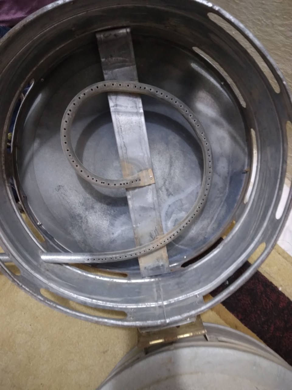 سلام عليكم
تنور غاز للبيع تفاصيل واتساب أو رقم 
***********
