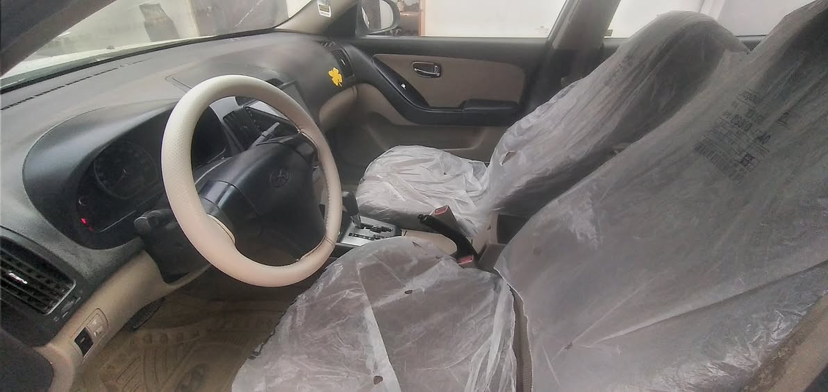 النتره خليجي ٢٠١٠ رقم سليمانيه سنويه ورقم قديم صبغ  5 قطع اشويه بيهه حافت الابطانه جهت السكن بدون شاصي  السعر  (         ٨٥         ) بيها مجال  ***********
