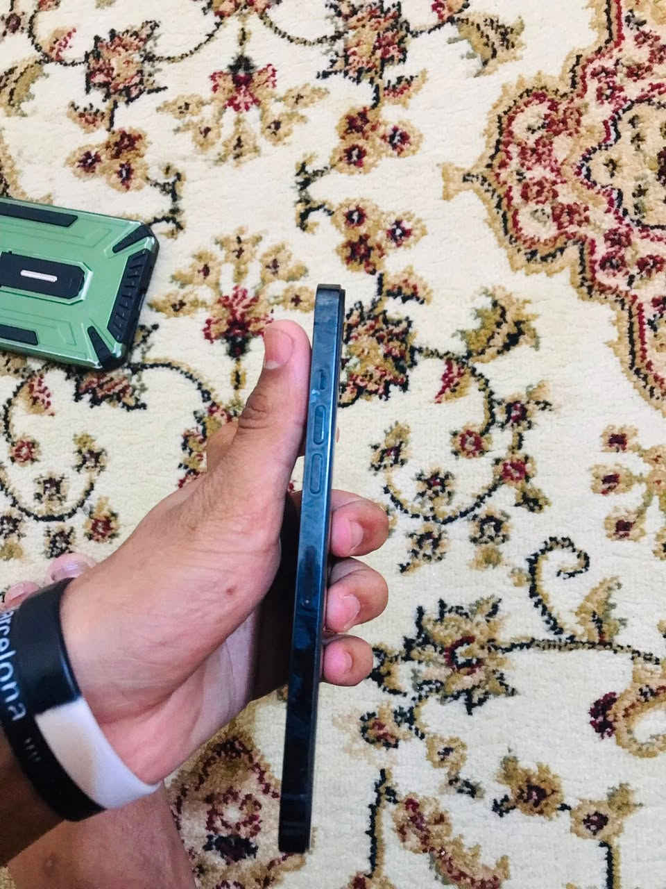 اسلام عليكم
ايفون ١٢برو ماكس  الذاكره 256 مبدل بطاريه حالين ١٠٠

جهاز فقط مبدل بطاريه الفيس ايدي بي مشكله يتصلح 

الاقطه تصلح الازم الاتصال 

جهاز صوت نت كلشي شغال 

فقط انطيك يحتاج شاشه بي رمشه بل شاشه 

نضيف شاصي حيلل 

للمراوسه بايفون ١١عادي او برو ماكس اكس ماكس بلادي بلادي تنطي فرق 

تنطيني شعندك نزل


**إذا كنت صاحب هذا الإعلان وتريد حذفه لأي سبب، رجاءا أرسل رسالة إلى الدعم الفني**