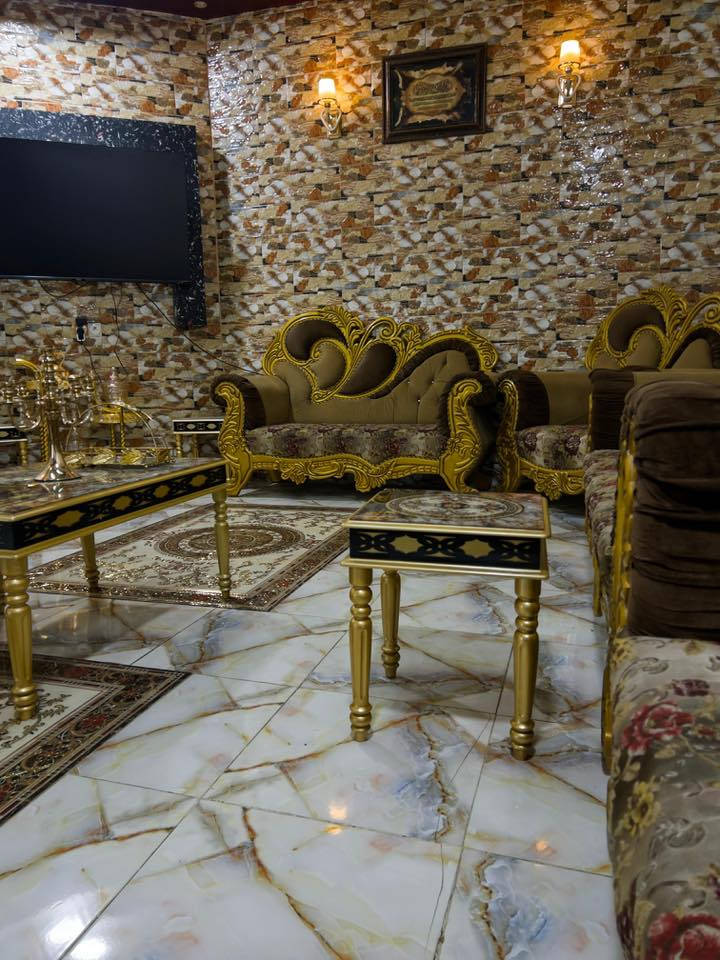 للبيع تخم ونص 15مقعد مع طبلات مستعمل قليل .*********** او اتصال على الصفحة
