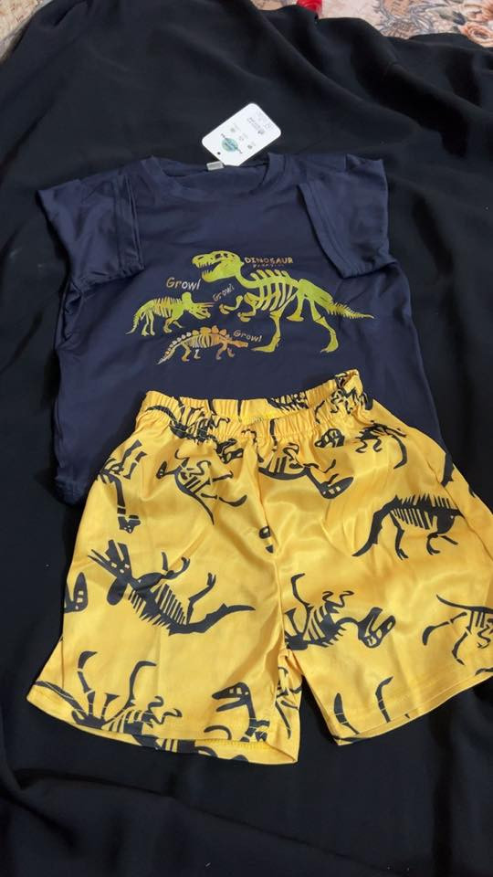 ملابس اطفال جديد السعر 5 واكو توصيل اكو بعد قطع الي تريد تدخل خاص ادزلها


**إذا كنت صاحب هذا الإعلان وتريد حذفه لأي سبب، رجاءا أرسل رسالة إلى الدعم الفني**